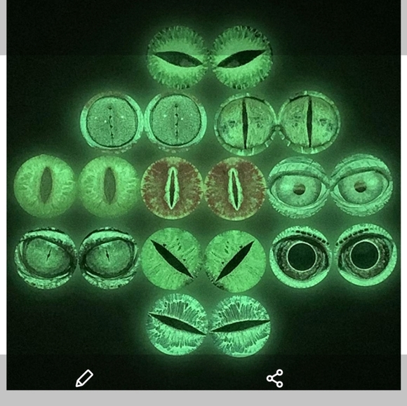 Magnets - Picture 7 of 7